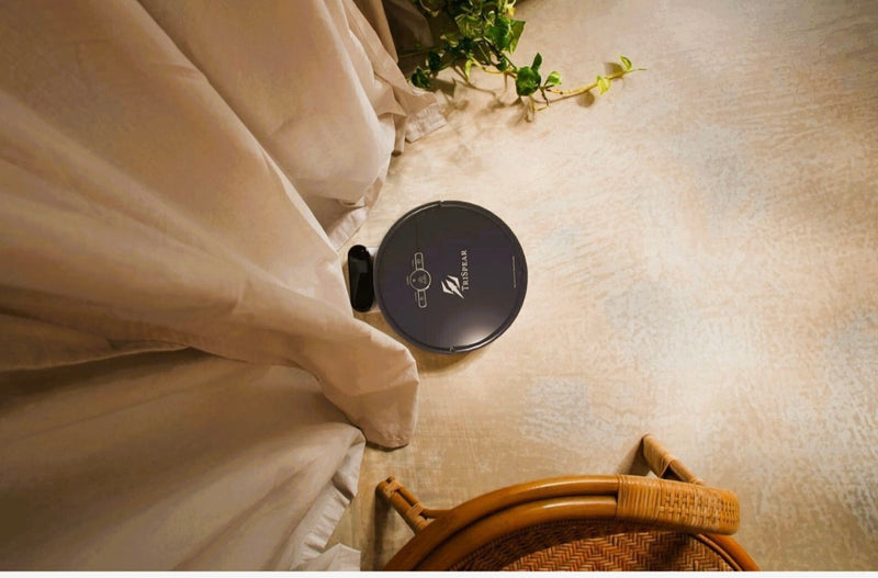 Vaccum cleaning sweeping robot